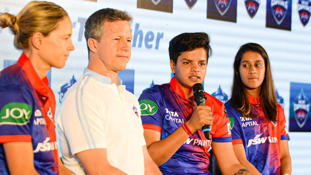 Delhi Capitals के मुख्य कोच जोनाथन बैटी कहते हैं, ”हमारी टीम ने शानदार लड़ाई लड़ी।” Delhi Capitals के मुख्य कोच जोनाथन बैटी कहते हैं, ''हमारी टीम ने शानदार लड़ाई लड़ी।''
