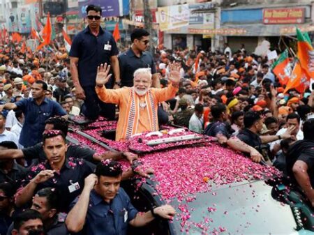 PM Modi first road show in Patna