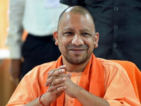 Yogi Adityanath ने क्यों छेड़ा ‘राग ज्ञानवापी’, समझिये यूपी उपचुनाव के नजरिये से | 