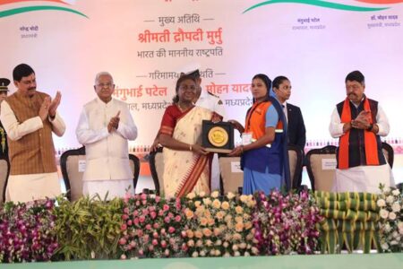 President Smt. Murmu: स्वच्छ भारत, स्वस्थ भारत और विकसित भारत के निर्माण के लिये आगे बढ़ें