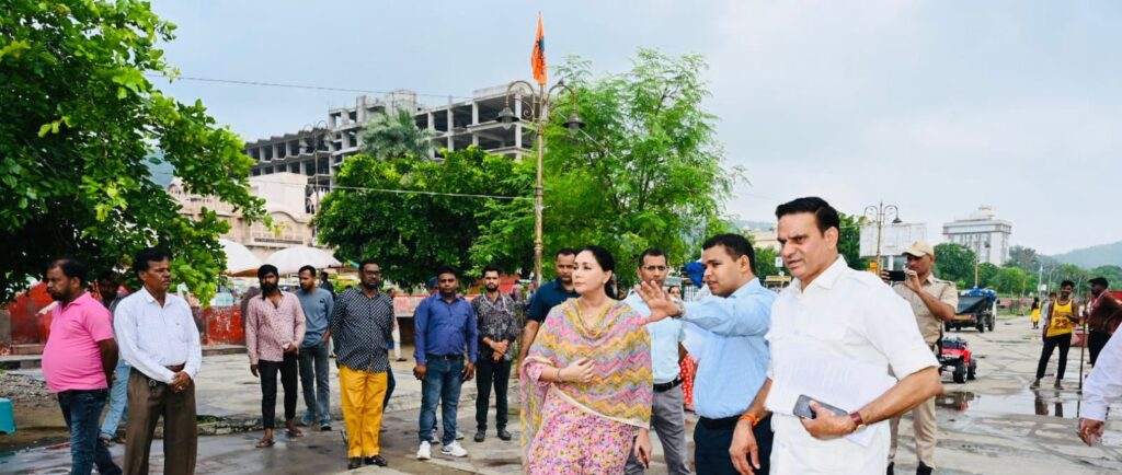 उपमुख्यमंत्री श्रीमती दिया कुमारी: जयपुर सिटी का हेरिटेज संरक्षण के साथ पूर्ण विकास होगा उपमुख्यमंत्री श्रीमती दिया कुमारी: जयपुर सिटी का हेरिटेज संरक्षण के साथ पूर्ण विकास होगा