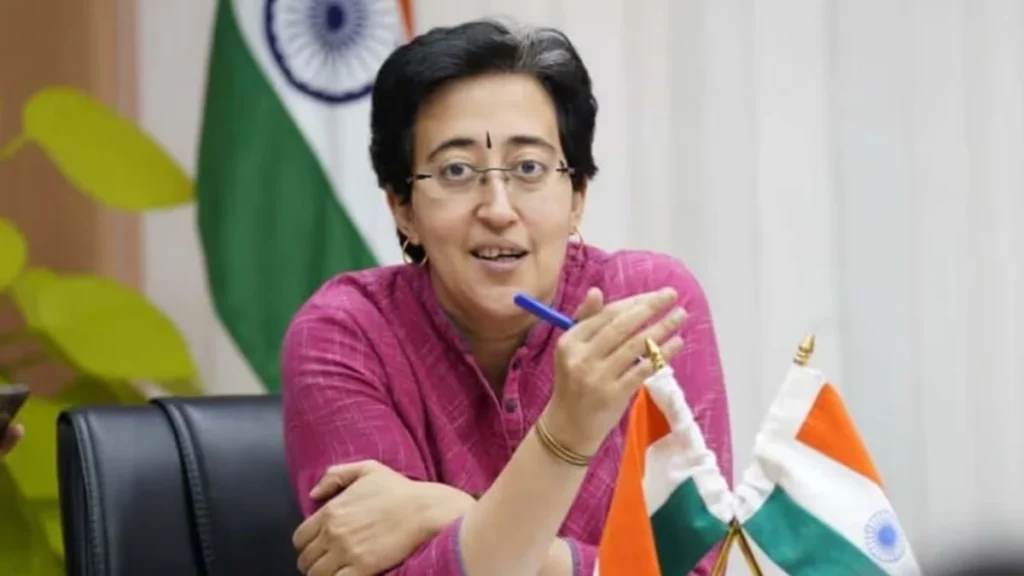 CM Atishi आज नए घर में शिफ्ट होंगी