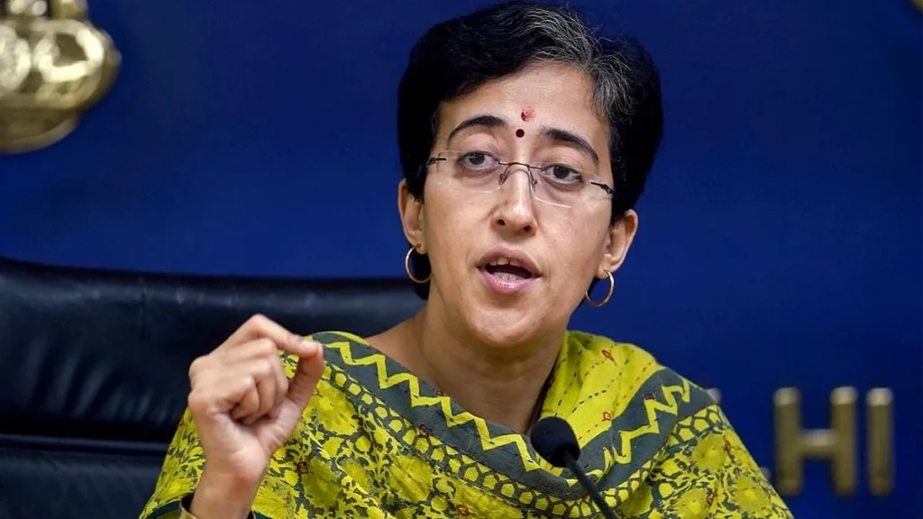 CM Atishi ने भाजपा को छठ की तैयारियों में "बाधा डालने" का आरोप लगाया।