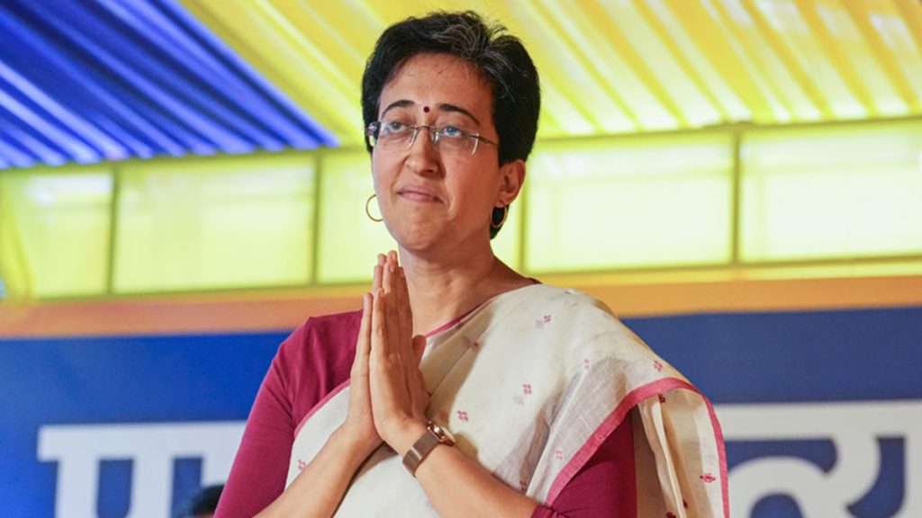 CM Atishi: सरकार डॉक्टर्स सुरक्षा कानून बनाएगी अगर आवश्यक हो