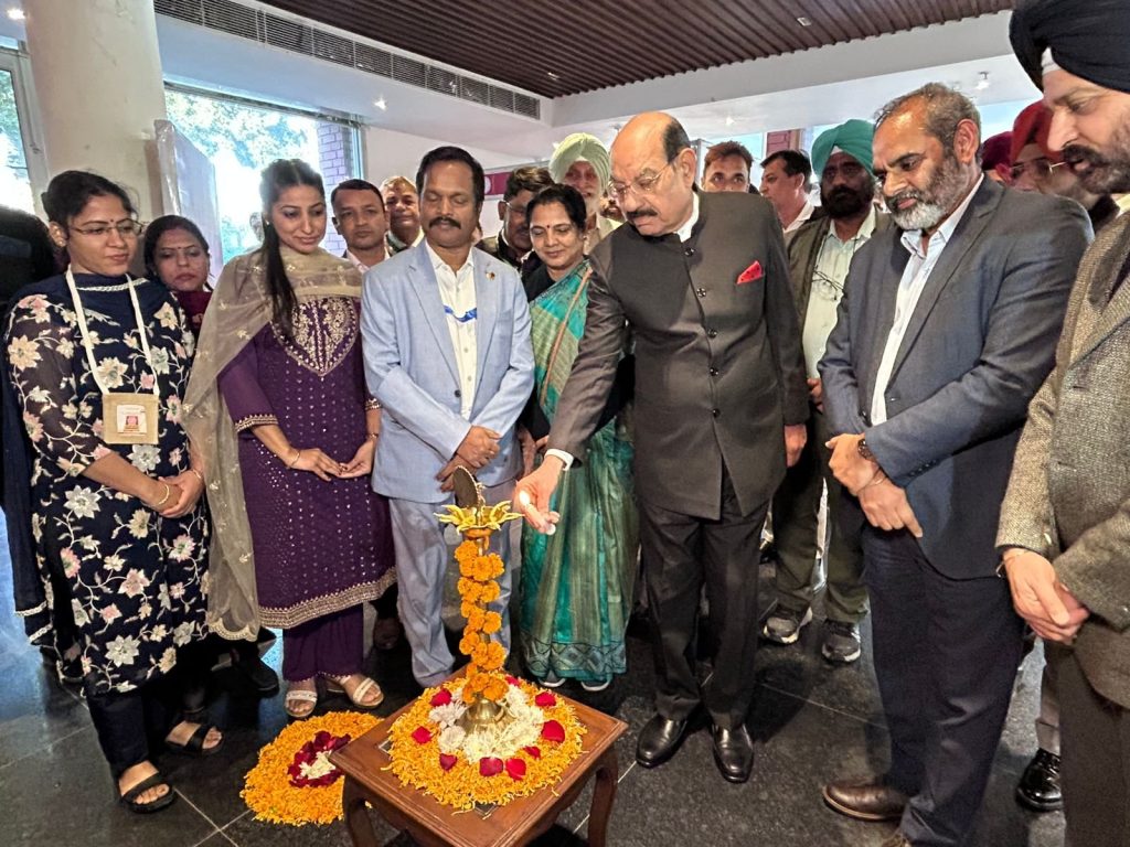 पंजाब के बागवानी मंत्री Mohinder Bhagat ने सिल्क मार्क एक्सपो 2024 का उद्घाटन किया
