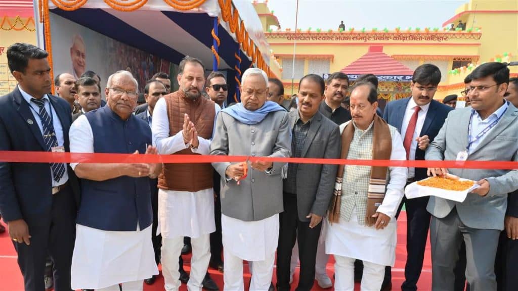मुख्यमंत्री नीतीश कुमार ने कटिहार में लगाई सौगातों की झड़ी, गोगाबील झील पर्यटन स्थल बनेगी, एलिवेटेड सड़कें बनेगी