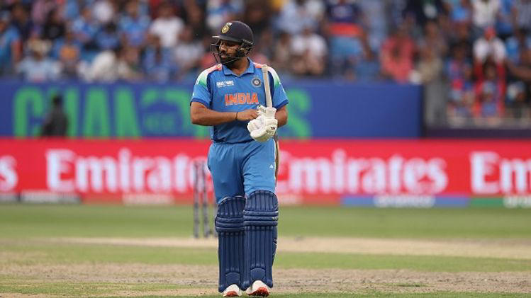 Champion Trophy 2025: रोहित शर्मा और मोहम्मद शमी की चोटों पर ताजा अपडेट, कप्तान के “हैमस्ट्रिंग” में खिंचाव Champion Trophy 2025: रोहित शर्मा और मोहम्मद शमी की चोटों पर ताजा अपडेट, कप्तान के "हैमस्ट्रिंग" में खिंचाव