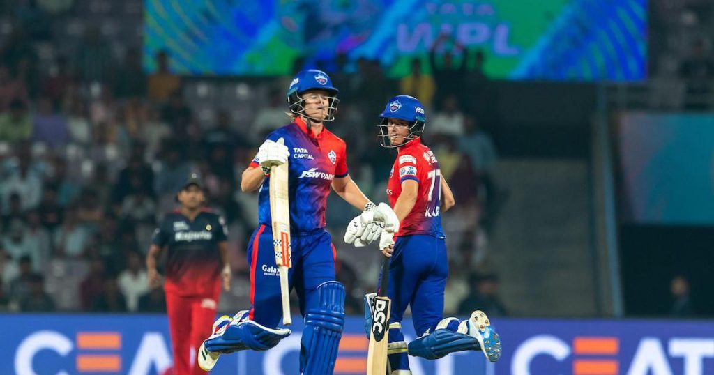 RCB W vs DC W: आरसीबी को जीत की पटरी पर लौटने के लिए शनिवार को दिल्ली कैपिटल्स से करना होगा मुकाबला। RCB W vs DC W: आरसीबी को जीत की पटरी पर लौटने के लिए शनिवार को दिल्ली कैपिटल्स से करना होगा मुकाबला।
