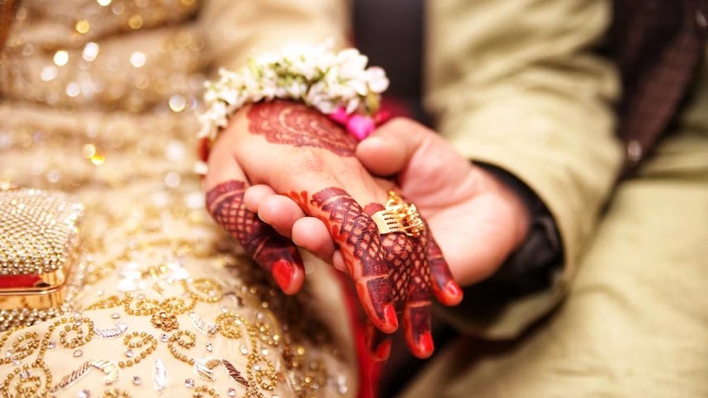सगोत्री विवाह: एक ही गोत्र में शादी करने से क्या समस्याएं पैदा होती हैं?, आपको जानना चाहिए सगोत्री विवाह: एक ही गोत्र में शादी करने से क्या समस्याएं पैदा होती हैं?, आपको जानना चाहिए