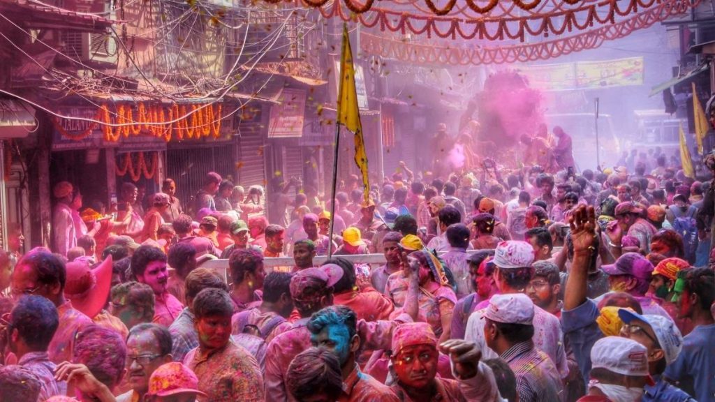 Holi 2025: यह स्तोत्र होली के दिन जरूर पढ़ें, कान्हा जी आपके दुःख दूर करेंगे। Holi 2025: यह स्तोत्र होली के दिन जरूर पढ़ें, कान्हा जी आपके दुःख दूर करेंगे।