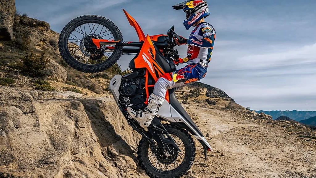 KTM 390 Enduro R Launched: 11 अप्रैल को लॉन्च की जाएगी KTM की ये नई बाइक, ऊबड़-खाबड़ रास्तों पर जमकर दौड़ेगी, जाने कीमत?