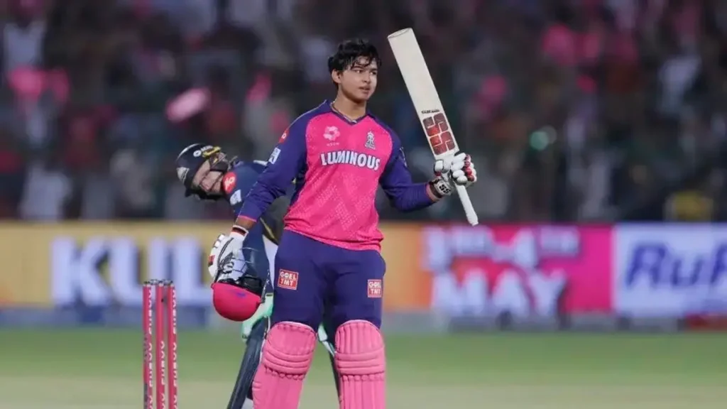 Vaibhav Suryavanshi Century in 35 Balls: वैभव सूर्यवंशी ने 35 गेंदों में टूर्नामेंट के इतिहास में सबसे कम उम्र में ठोकी सेंचुरी।