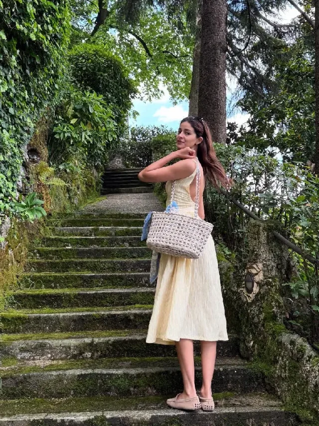 अनन्या पांडे की इटली यात्रा की 10 खूबसूरत फोटो