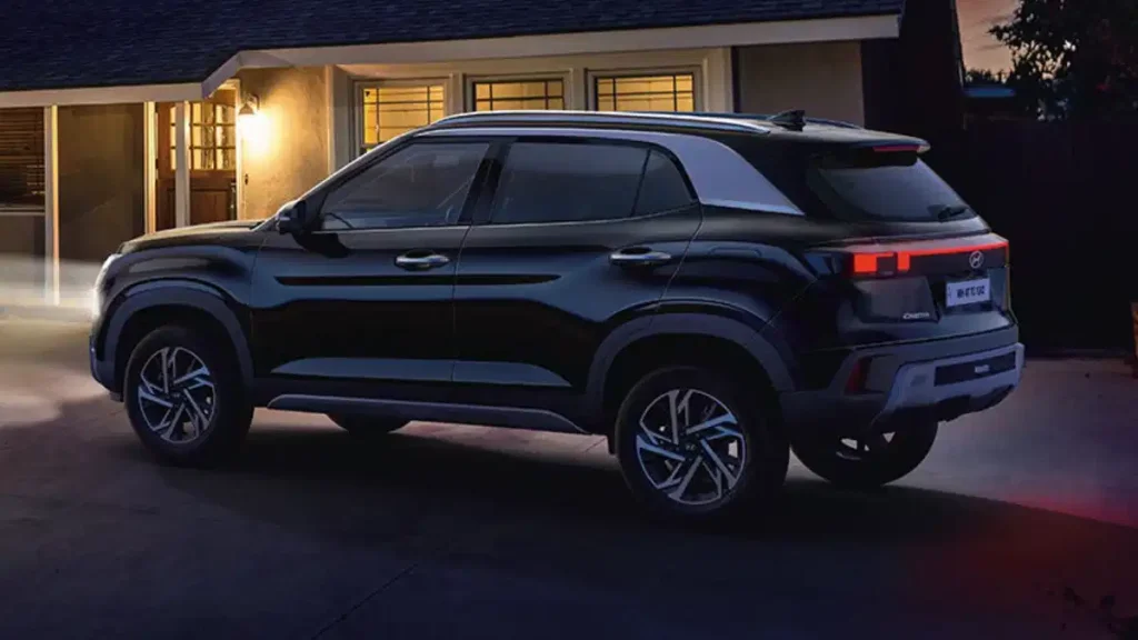 Hyundai Creta Mileage: Hyundai Creta का टैंक एक बार फुल कराने पर कितना चलेगा? खरीदने से पहले सब कुछ जानें