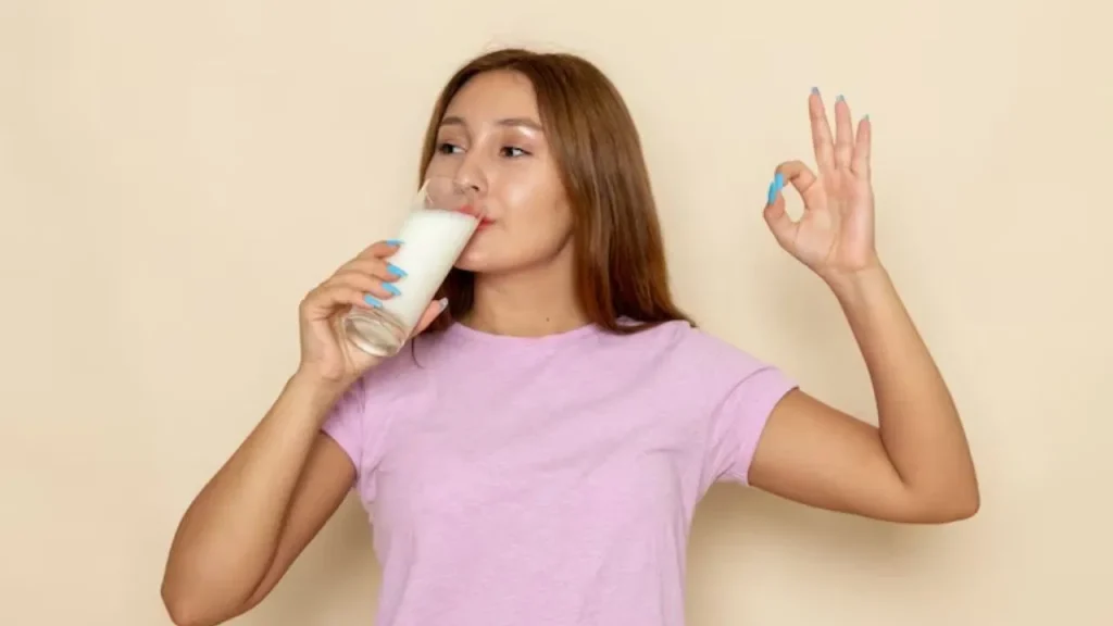 Right Time To Drink Milk: यदि आप इस समय दूध पी रहे हैं तो आप तुरंत हो जाएंगे बीमार।