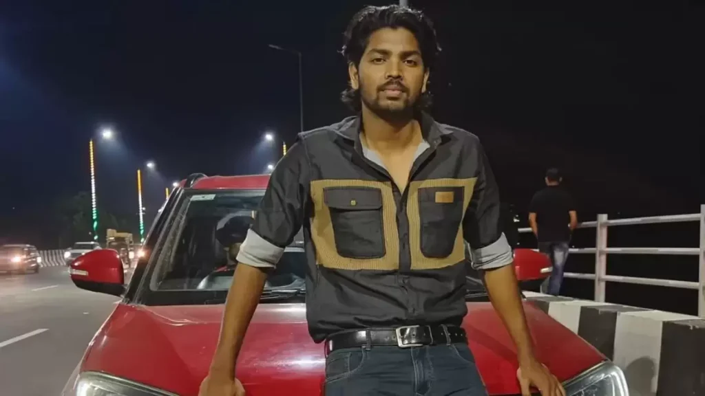 ‘फैमिली मैन 3’ एक्टर Rohit Basfore की मौत, दोस्तों के साथ जंगल गए थे घूमने, परिवार ने लगाया मर्डर का आरोप 'फैमिली मैन 3' एक्टर Rohit Basfore की मौत, दोस्तों के साथ जंगल गए थे घूमने, परिवार ने लगाया मर्डर का आरोप