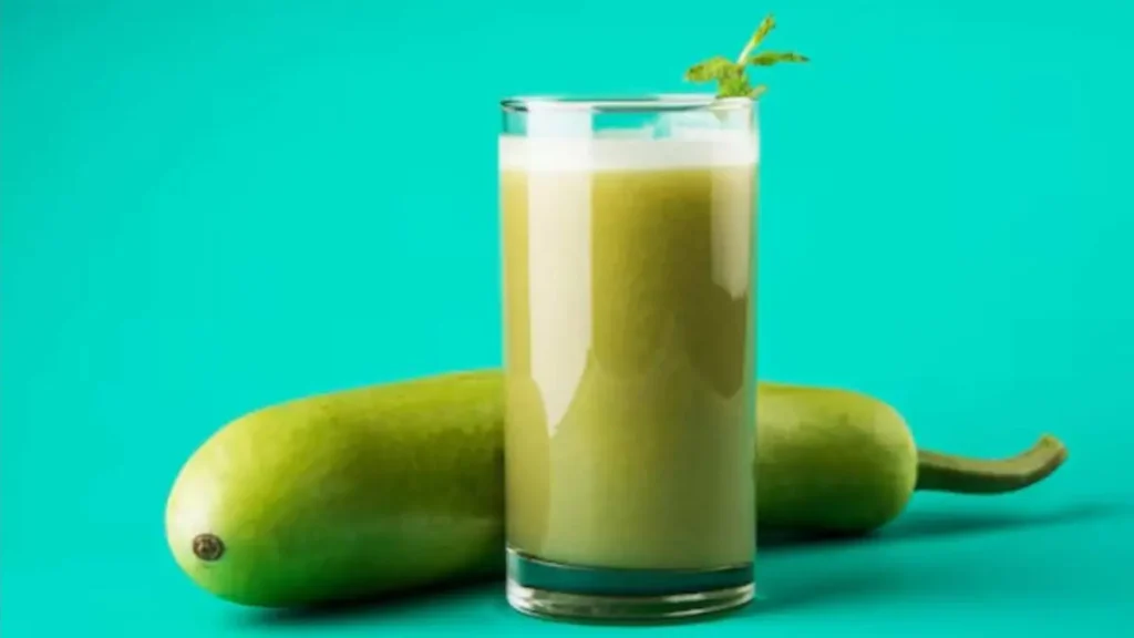Bottle gourd Juice Benefits: लौकी का जूस गर्मियों में पीने से क्या फायदे है? जानें किन बीमारियों से छुटकारा मिलता है Bottle gourd Juice Benefits: लौकी का जूस गर्मियों में पीने से क्या फायदे है? जानें किन बीमारियों से छुटकारा मिलता है