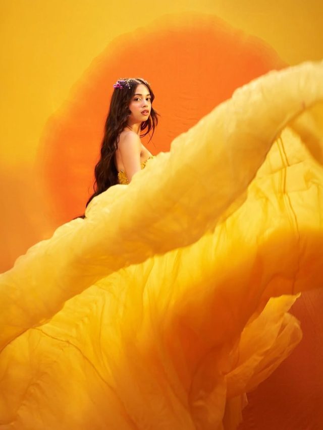 18 की हुईं ‘लापता लेडीज’ फेम नितांशी गोयल, बर्थडे पर दिखा रॉयल प्रिंसेस वाला लुक