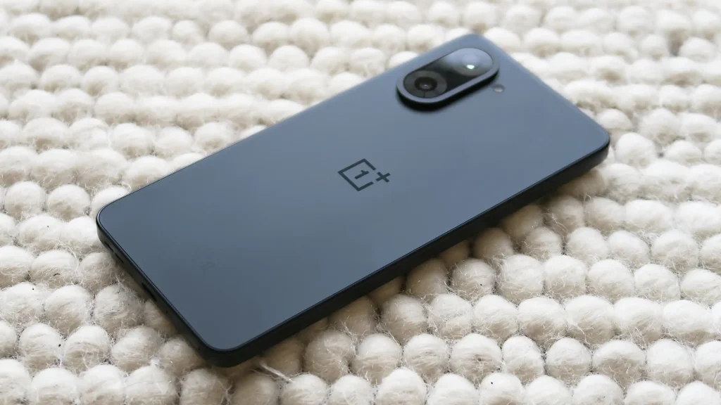 OnePlus Nord CE 5 की कीमत में कटौती: 50MP कैमरा और 7100mAh बैटरी वाले स्मार्टफोन पर Amazon दे रहा है भारी डिस्काउंट