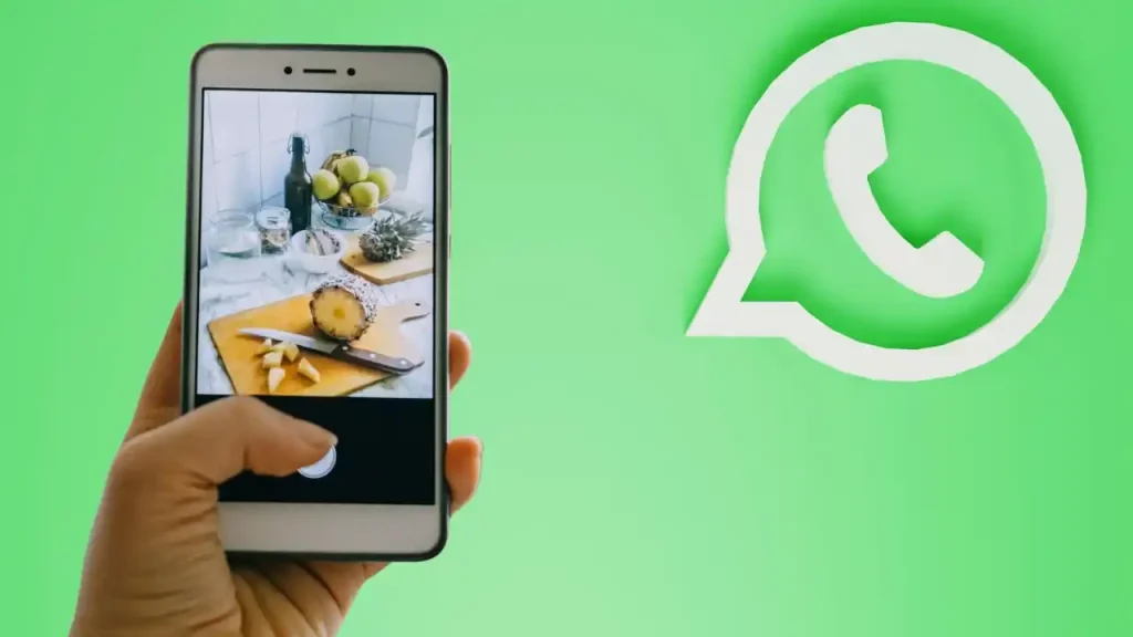 WhatsApp New Feature: अब WhatsApp कैमरा में आया Night Mode, कम रोशनी में भी मिलेगी प्रोफेशनल क्वालिटी की तस्वीर