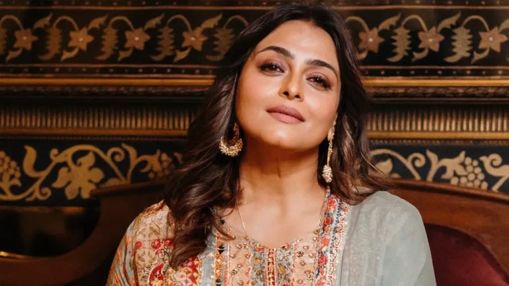 30 साल बाद शिल्पा शिरोडकर ने तोड़ी चुप्पी: जब फैली थी उनकी मौत की झूठी खबर, जानिए पूरा मामला