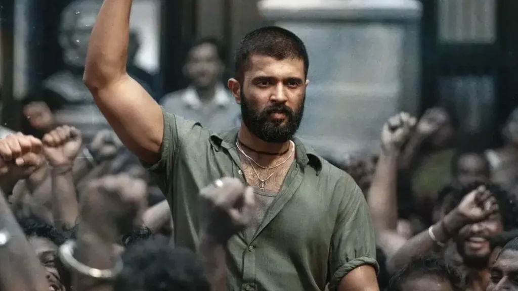 विजय देवरकोंडा की ‘किंगडम’ ने बॉक्स ऑफिस पर मचाया धमाल, पहले दिन की कमाई पहुंची 15.50 करोड़ के करीब