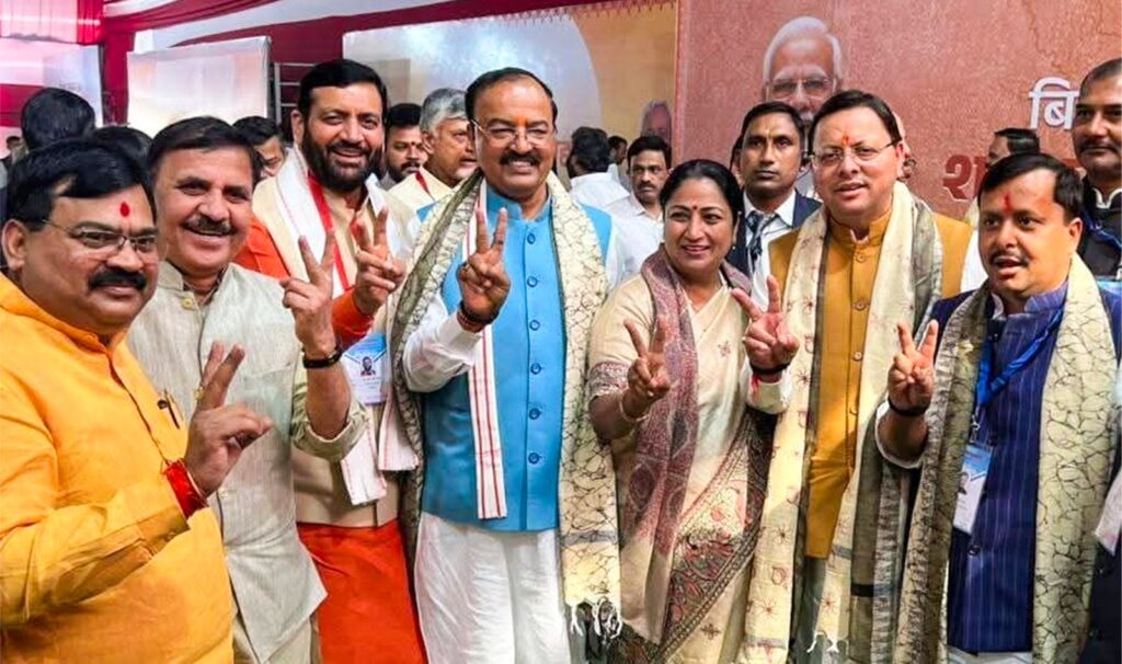 बिहार में ‘शपथ ग्रहण समारोह’ के स्मरणीय क्षण, राजनीतिक इतिहास में दर्ज हुई नई पारी