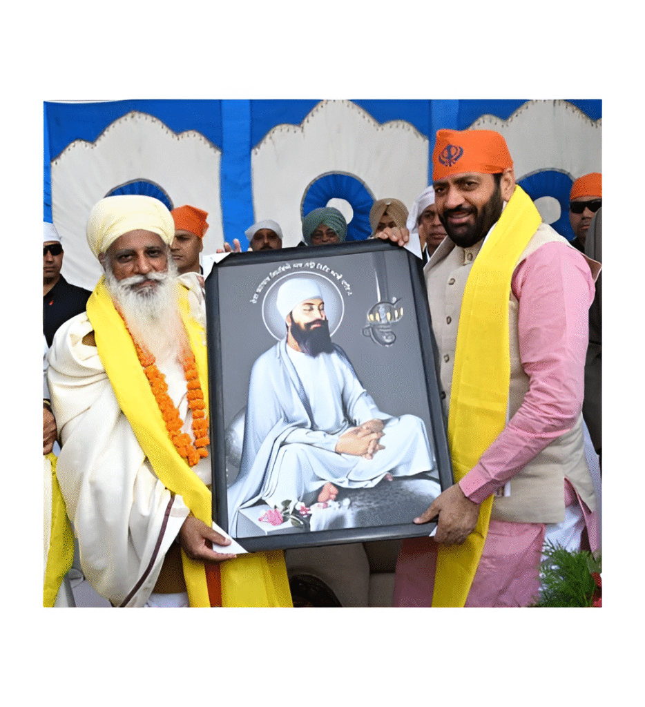 गुरु तेग बहादुर जी के 350वें बलिदान वर्ष पर ‘शीश मार्ग यात्रा’ चंडीगढ़ पहुंची, मुख्यमंत्री नायब सैनी ने किया स्वागत