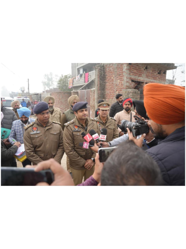 युद्ध नशियां विरुद्ध’ अभियान के तहत नशा तस्कर की अवैध संपत्ति ध्वस्त