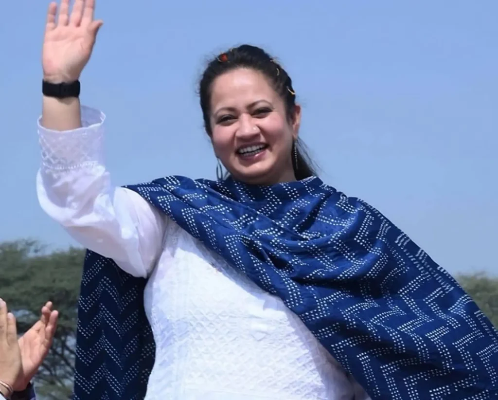 हरियाणा विधानसभा पहुंचीं महेंद्रगढ़–नारनौल की छात्राएं, स्वास्थ्य मंत्री आरती सिंह राव की पहल पर मिला लोकतंत्र को करीब से समझने का मौका