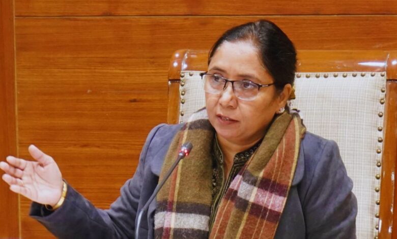 पंजाब में सामाजिक सुरक्षा योजनाओं के तहत ₹5,748 करोड़ जारी, 35.70 लाख से अधिक लाभार्थियों को मिल रही नियमित मदद: डॉ. बलजीत कौर पंजाब में सामाजिक सुरक्षा योजनाओं के तहत ₹5,748 करोड़ जारी, 35.70 लाख से अधिक लाभार्थियों को मिल रही नियमित मदद: डॉ. बलजीत कौर