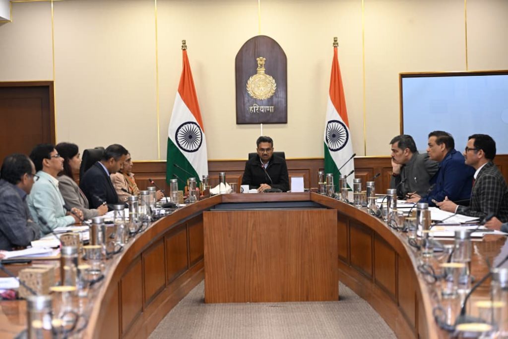 हरियाणा में 2027 की पहली पूरी तरह डिजिटल जनगणना की तैयारी, चीफ सेक्रेटरी अनुराग रस्तोगी ने दिए दिशा-निर्देश हरियाणा में 2027 की पहली पूरी तरह डिजिटल जनगणना की तैयारी, चीफ सेक्रेटरी अनुराग रस्तोगी ने दिए दिशा-निर्देश