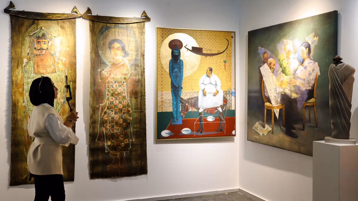 मेले में मिस्र की कला बनी आकर्षण का केंद्र, पर्यटकों को मिल रहा संस्कृति और शिल्प को जानने का अनोखा मौका मेले में मिस्र की कला बनी आकर्षण का केंद्र, पर्यटकों को मिल रहा संस्कृति और शिल्प को जानने का अनोखा मौका