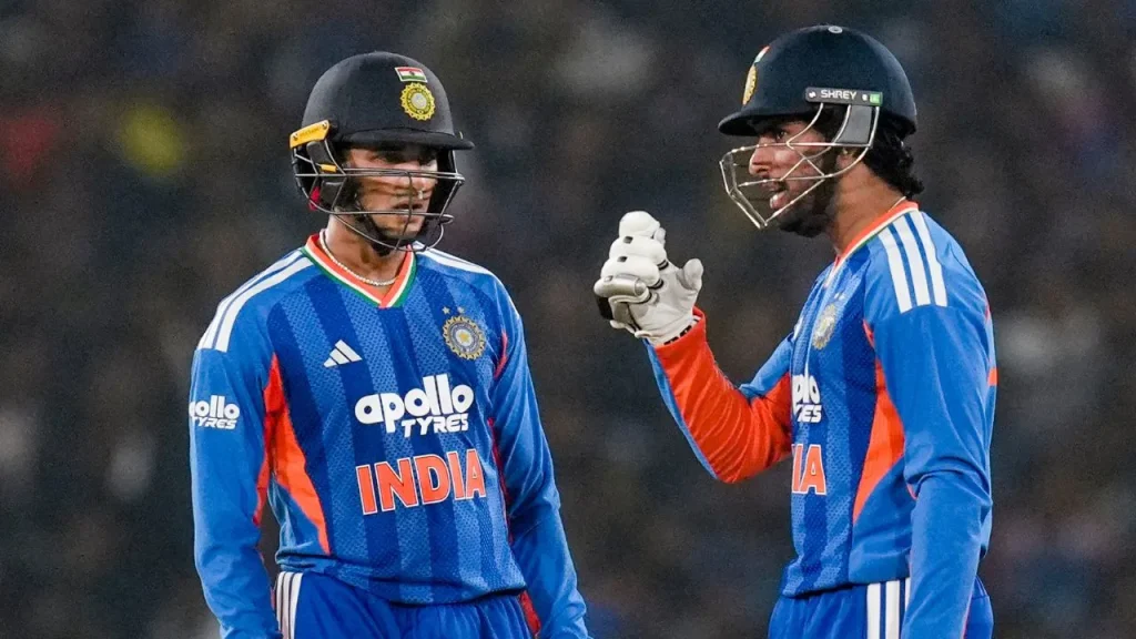 IND vs PAK: कोहली का सिक्स रिकॉर्ड खतरे में! तिलक वर्मा या अभिषेक शर्मा—कौन रचेगा नया इतिहास? IND vs PAK: कोहली का सिक्स रिकॉर्ड खतरे में! तिलक वर्मा या अभिषेक शर्मा—कौन रचेगा नया इतिहास?