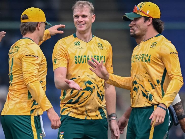 T20 World Cup 2026: ‘डक’ से अछूती रही साउथ अफ्रीका, भारत-इटली 8-8 बार शिकार; अभिषेक शर्मा की फॉर्म बनी चिंता T20 World Cup 2026: ‘डक’ से अछूती रही साउथ अफ्रीका, भारत-इटली 8-8 बार शिकार; अभिषेक शर्मा की फॉर्म बनी चिंता