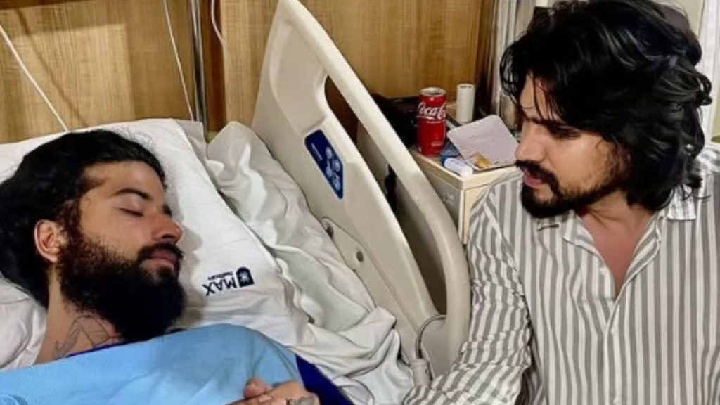 UK07 Rider Anurag Dobhal Health Update: एक्सीडेंट के बाद बिगड़ी तबीयत, निमोनिया से जूझ रहे यूट्यूबर