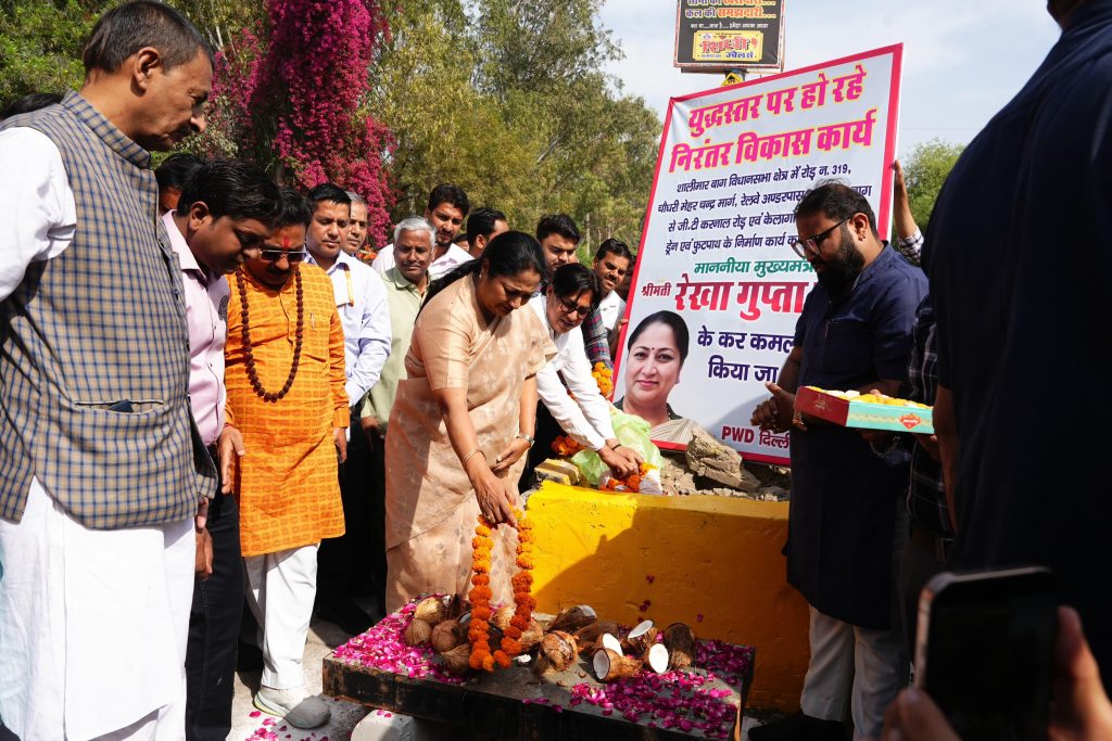शालीमार बाग में ड्रेनेज और सड़क परियोजनाओं की शुरुआत, जलभराव से राहत और ट्रैफिक व्यवस्था होगी बेहतर