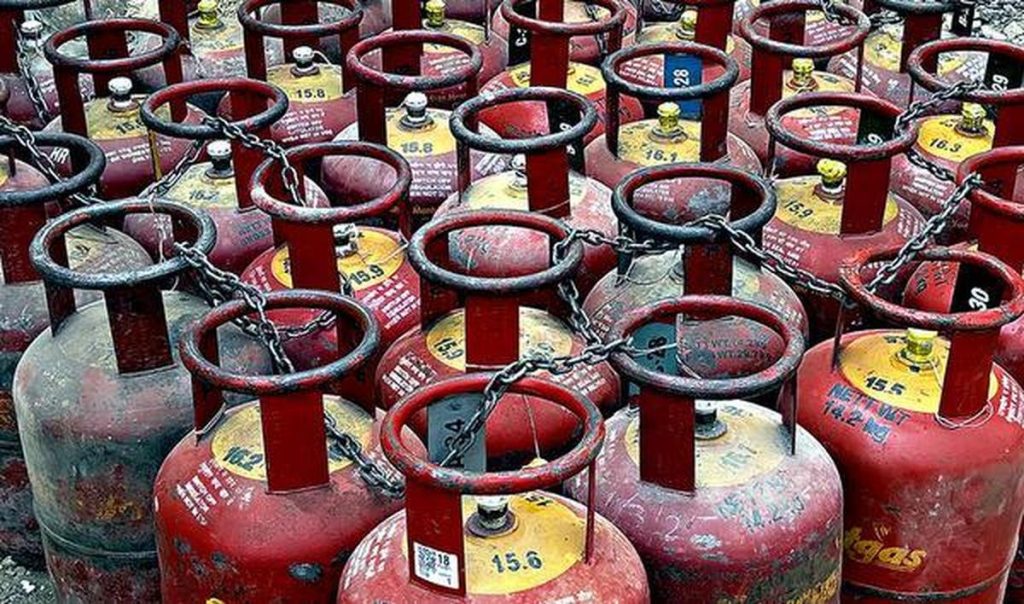 हरियाणा में LPG, पेट्रोल और डीजल की कोई कमी नहीं: मुख्यमंत्री नायब सिंह सैनी ने अफवाहों पर किया साफ