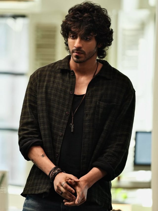🔥 “सक्सेस के बाद सर्जरी!” Ahaan Panday ने छुपाया दर्द, 7 घंटे की ट्रेनिंग से कर रहे धमाकेदार कमबैक 💪🎬