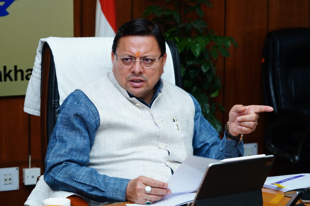 उत्तराखंड में धामी सरकार का रिपोर्ट कार्ड: 4332 में से 2444 घोषणाएं पूरी, कुंभ और चारधाम तैयारियों पर फोकस