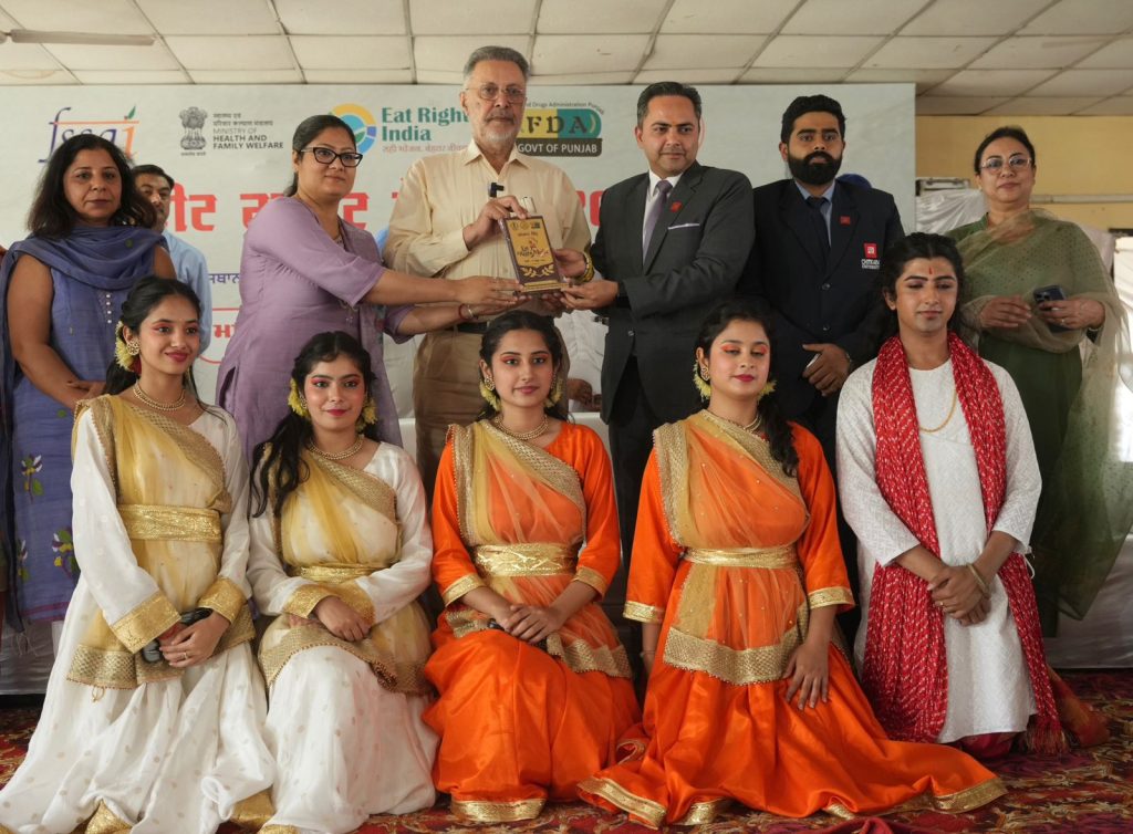 पटियाला में ‘ईट राइट मिलेट मेला-2026’ का शुभारंभ: डॉ. बलबीर सिंह ने शुरू की मोबाइल फूड टेस्टिंग लैब, मिलावटखोरों पर कसेगा शिकंजा
