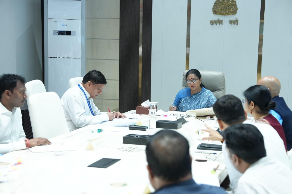 दिल्ली से ‘सोमनाथ स्वाभिमान पर्व–सोमनाथ यात्रा’ की शुरुआत, 1300 श्रद्धालु विशेष ट्रेन से होंगे रवाना