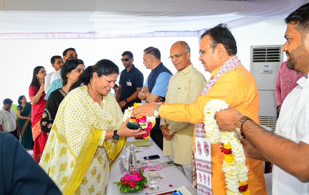 राजस्थान सचिवालय सेवा अधिकारी संघ की नई कार्यकारिणी ने ली शपथ, सुशासन और जनकल्याण योजनाओं को अंतिम व्यक्ति तक पहुंचाने का संकल्प