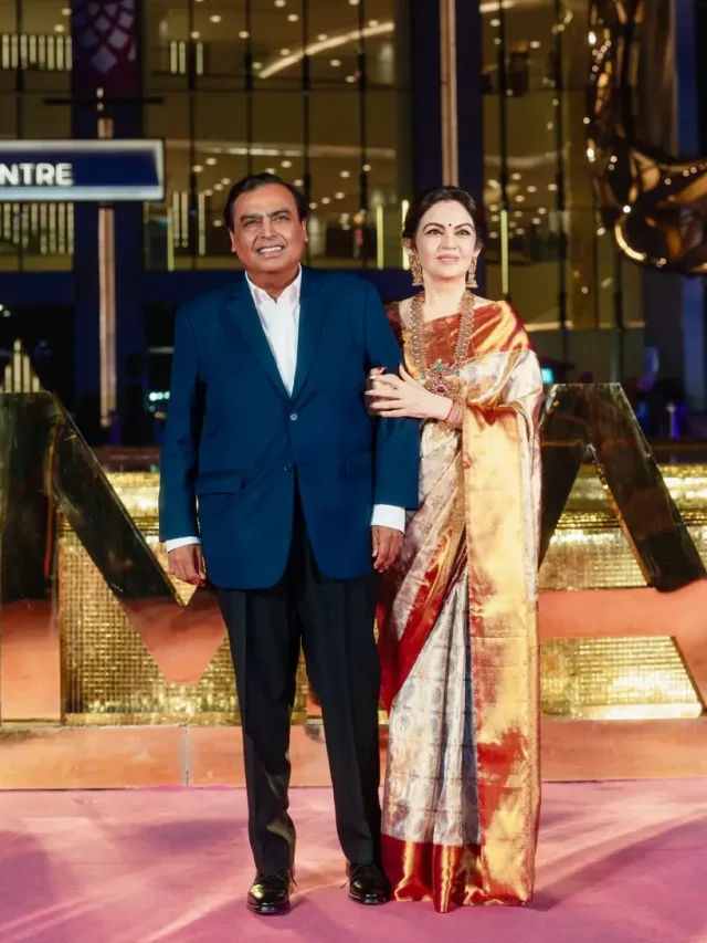 🎬✨ अंबानी के मेगा इवेंट में सितारों की चमक: रणवीर–संजय की धमाकेदार एंट्री, सचिन की बहू ने चुरा ली महफिल!