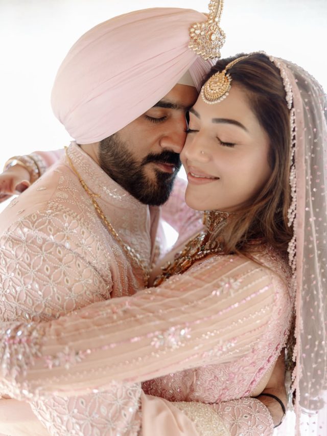 पिंक जोड़े में दुल्हन बनी Mehreen Pirzada 💖, गुपचुप रचाई शादी—Arsh Aulakh ने बाहों में लेकर किया Kiss 😍