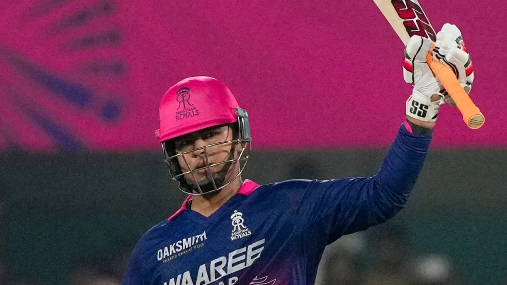 IPL 2026: वैभव सूर्यवंशी का रिकॉर्डतोड़ अर्धशतक, 15 गेंदों में मचाया तूफान, इतिहास रचने वाले पहले भारतीय
