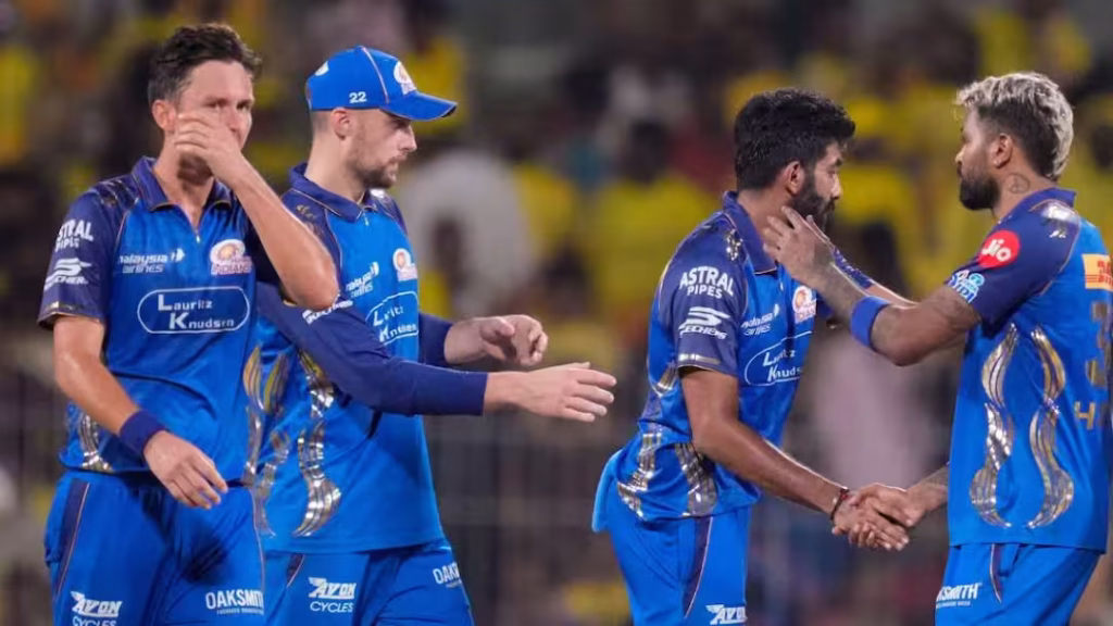 IPL 2026: Mumbai Indians का प्लेऑफ गणित—4 मैच जीतना जरूरी, साथ ही दूसरी टीमों की हार भी बनेगी सहारा