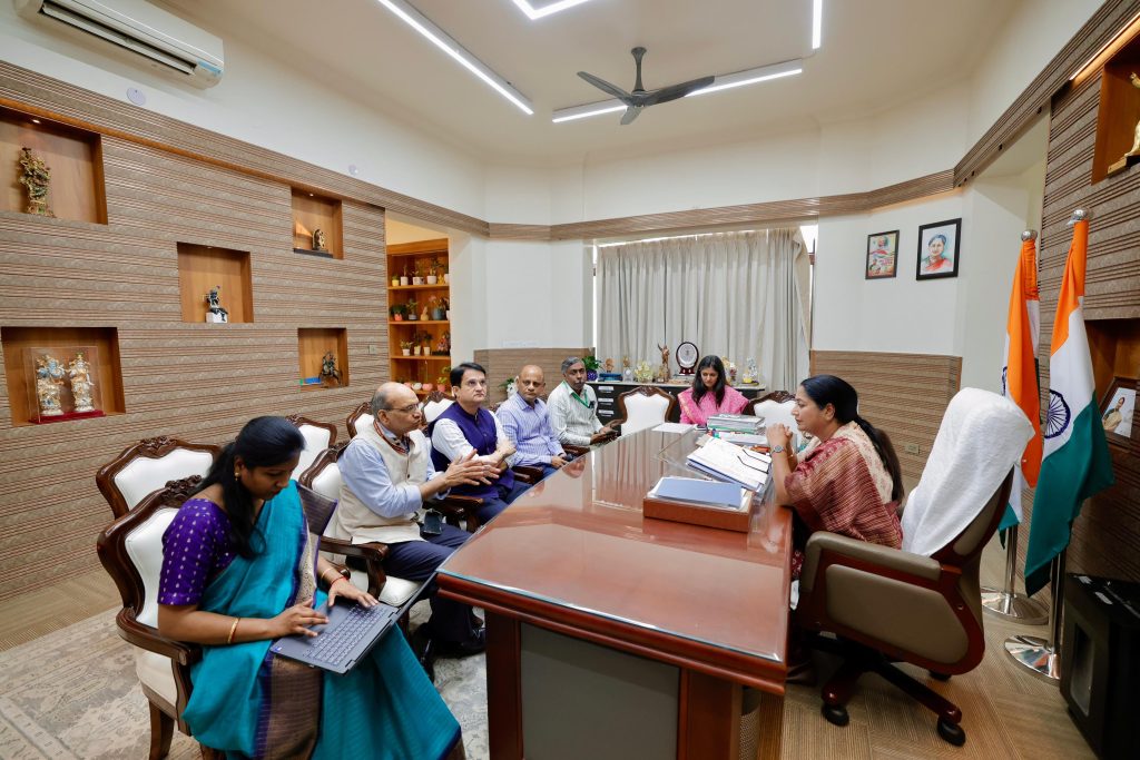 दिल्ली में सेल्फ-एन्यूमरेशन की अपील तेज, सटीक जनगणना डेटा से मजबूत होंगी नीतियां दिल्ली में सेल्फ-एन्यूमरेशन की अपील तेज, सटीक जनगणना डेटा से मजबूत होंगी नीतियां