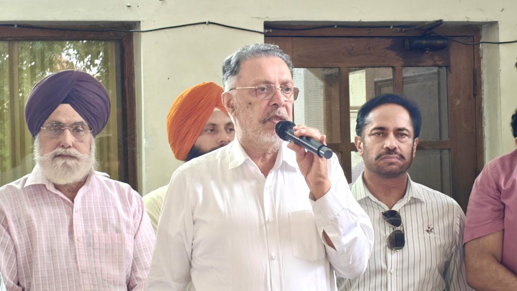 पटियाला में 200 से अधिक स्पोर्ट्स किट्स का वितरण, युवाओं को खेलों से जोड़ने और नशे से दूर रखने की बड़ी पहल