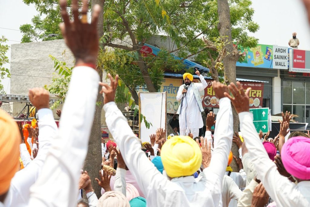 बठिंडा ग्रामीण में धन्यवाद यात्रा के दौरान उमड़ा जनसैलाब, ‘श्री गुरु ग्रंथ साहिब सम्मान कानून 2026’ को लेकर लोगों ने जताया समर्थन